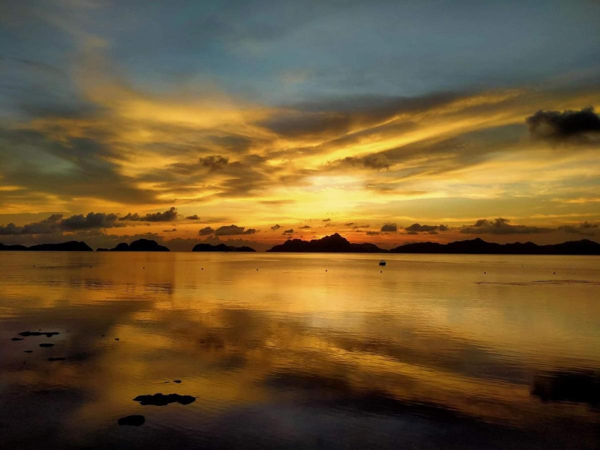 Hut Sunset Island View El Nido Exterior photo