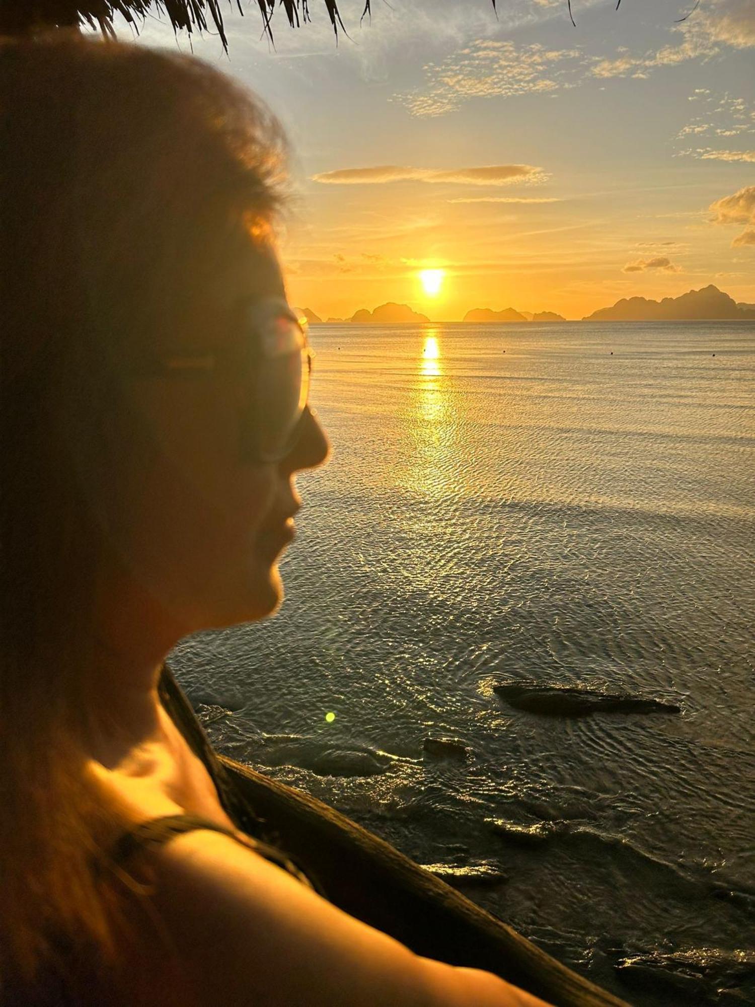 Hut Sunset Island View El Nido Exterior photo